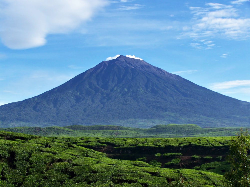 Hiking Gunung Kerinci